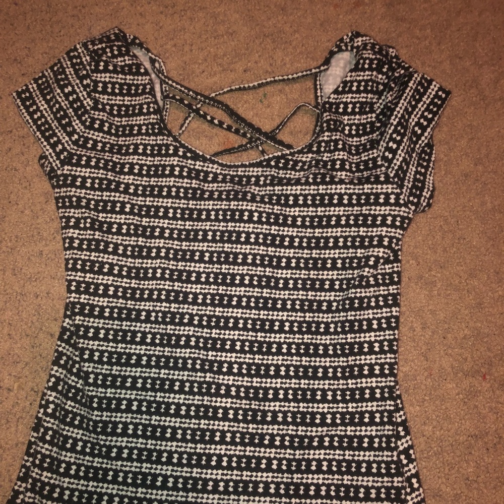Black and White crop top